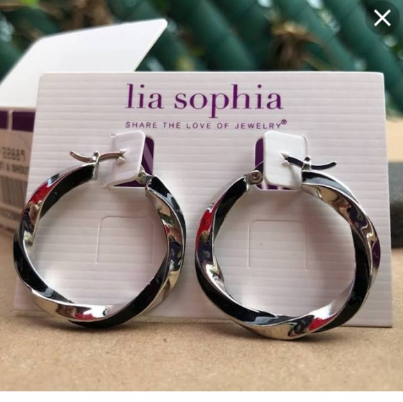 LIA SOPHIA - "TWIST & SHOUT" hoops. Black & silver - Picture 2 of 6